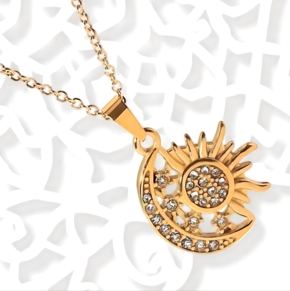 🆕 18K Gold Moon & Sun Crystal Pendant Necklace – Celestial Romance - Picture 1 of 11
